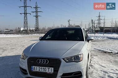 Хэтчбек Audi A3 2016 в Ирпене