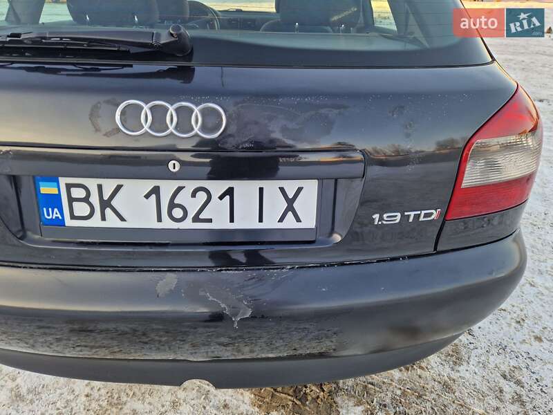 Хэтчбек Audi A3 2001 в Ровно