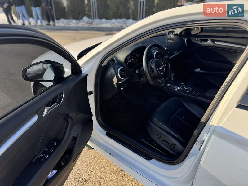 Седан Audi A3 2015 в Черкассах