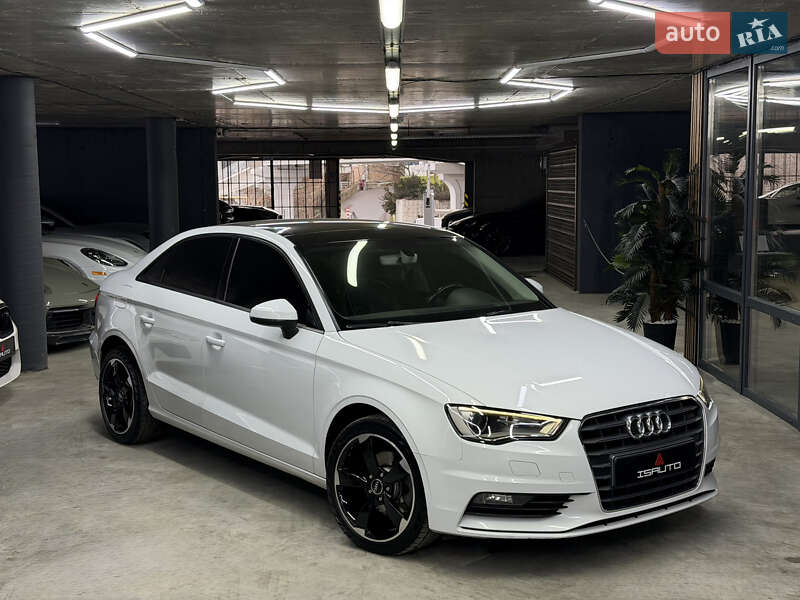 2015 Audi A3, VIN WAUZZZ8V8G1036327:plate — фото 1 (autoria)
