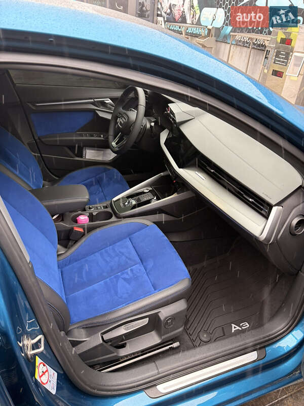 Хэтчбек Audi A3 2021 в Ивано-Франковске