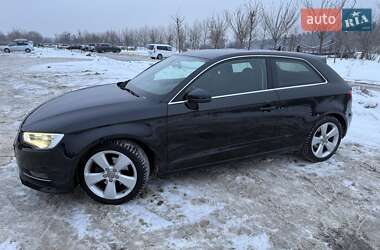Хэтчбек Audi A3 2014 в Ирпене