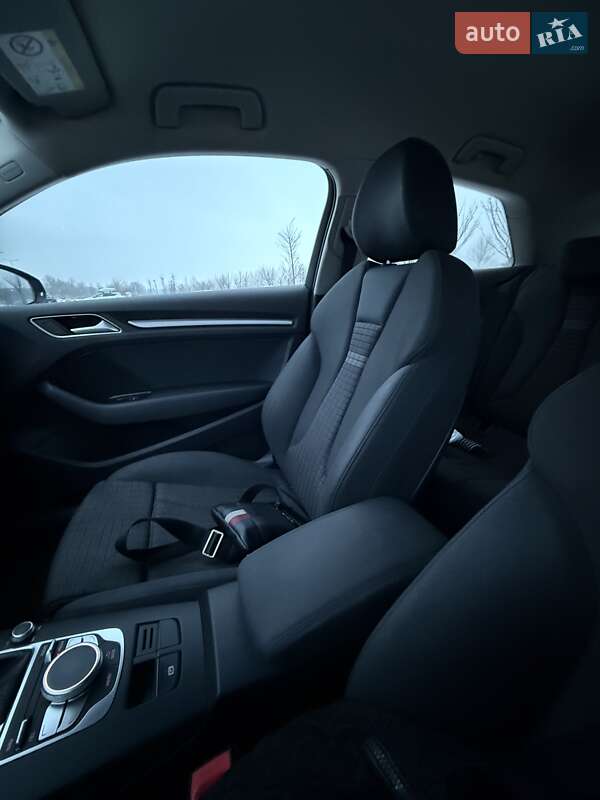 Хэтчбек Audi A3 2014 в Ирпене