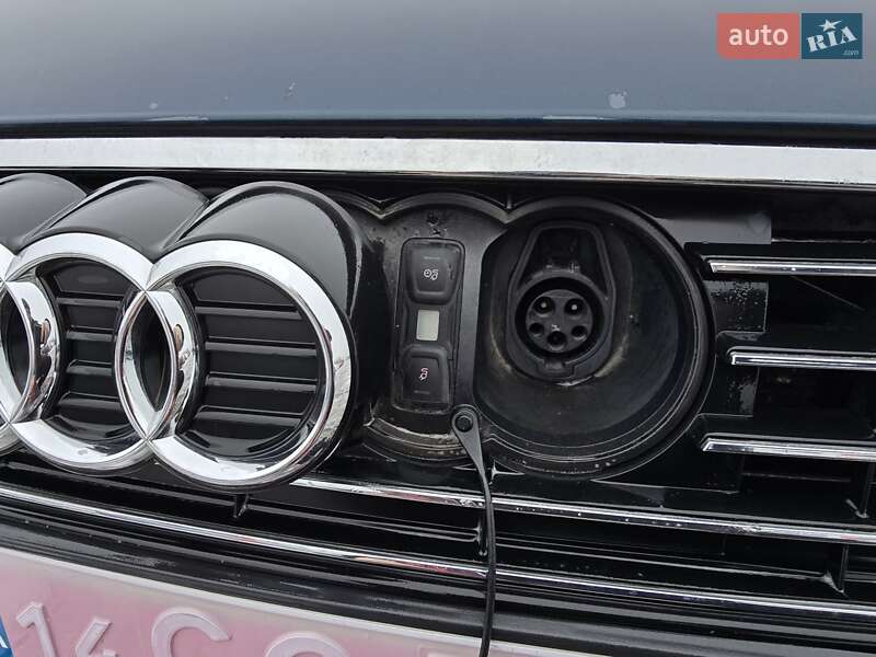 Хетчбек Audi A3 2017 в Кропивницькому фото 10 Хетчбек Audi A3 2017 в Кропивницькому