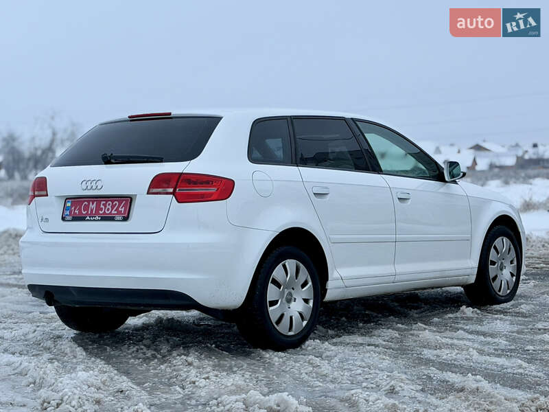 Хэтчбек Audi A3 2010 в Виннице