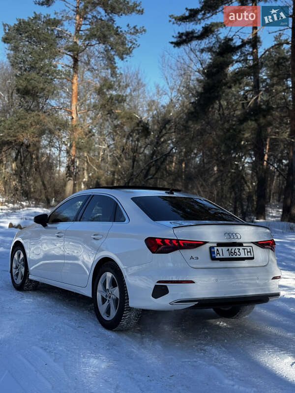 Седан Audi A3 2023 в Барышевке