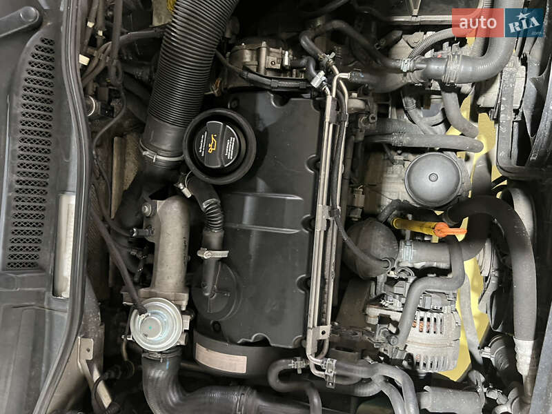 Хэтчбек Audi A3 2003 в Чернигове
