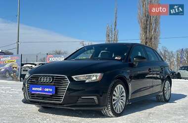 Хэтчбек Audi A3 2017 в Одессе