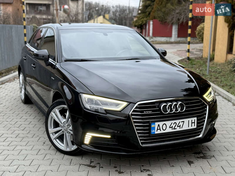 2018 Audi A3, VIN WAUZZZ8V7JA092802:plate — фото 1 (autoria)