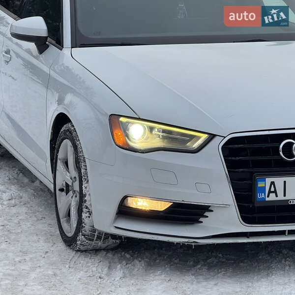Седан Audi A3 2014 в Дніпрі