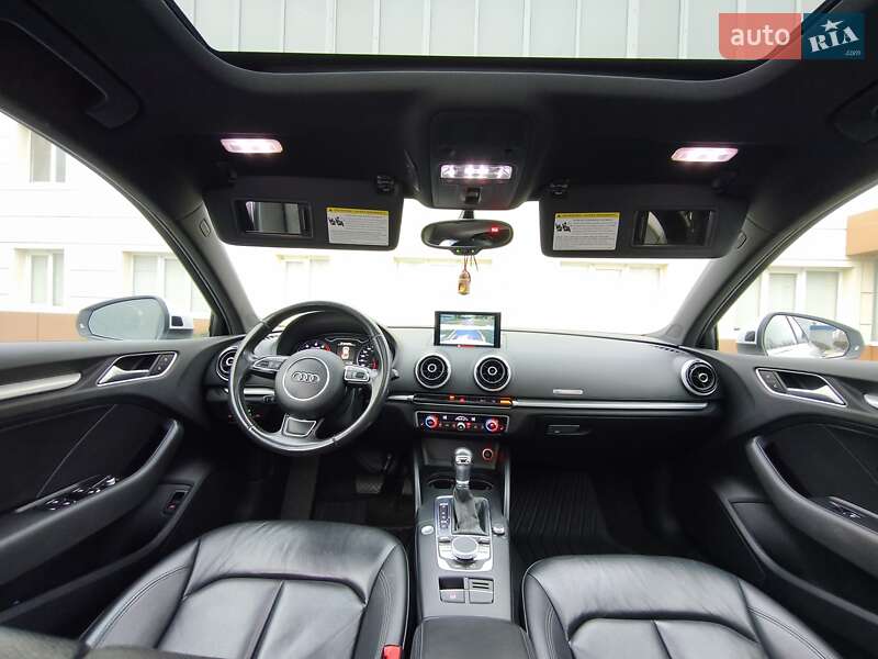 Седан Audi A3 2015 в Миколаєві