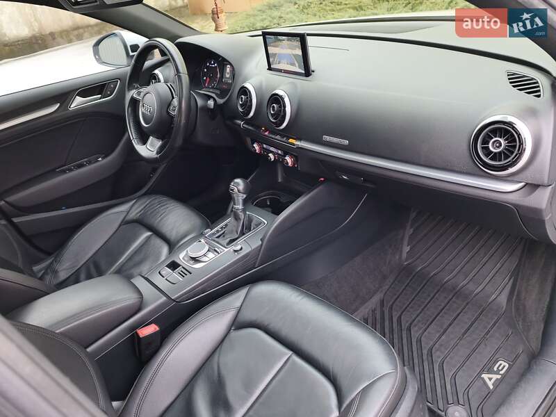 Седан Audi A3 2015 в Миколаєві