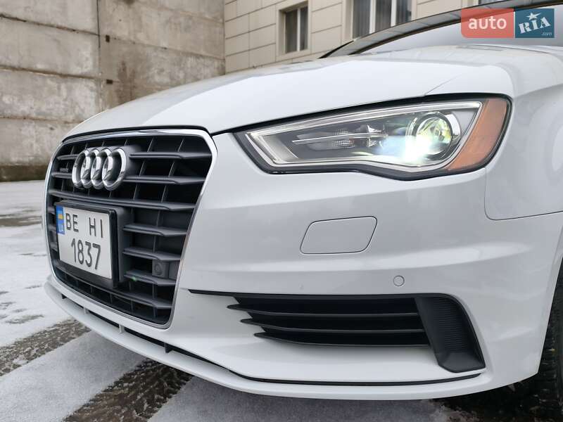 Седан Audi A3 2015 в Миколаєві