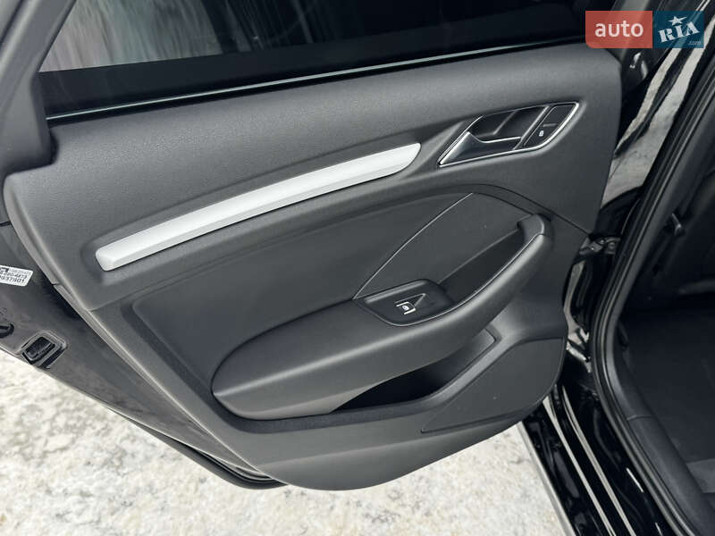 Седан Audi A3 2019 в Киеве фото 36 Седан Audi A3 2019 в Киеве