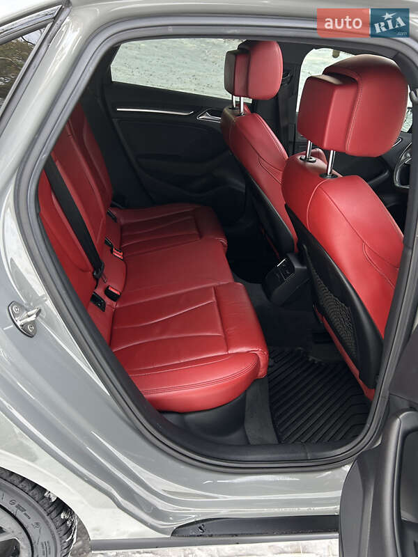 Седан Audi A3 2020 в Львові