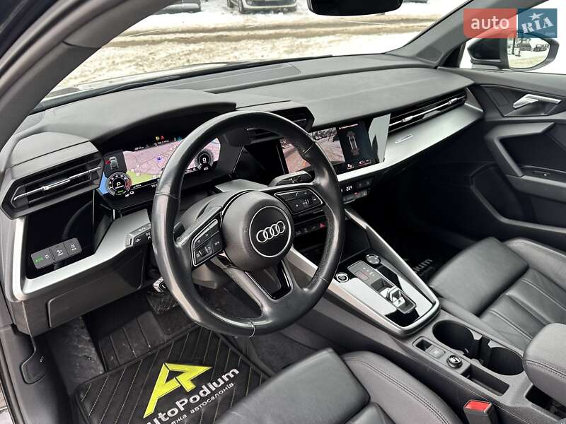 Хетчбек Audi A3 2021 в Києві
