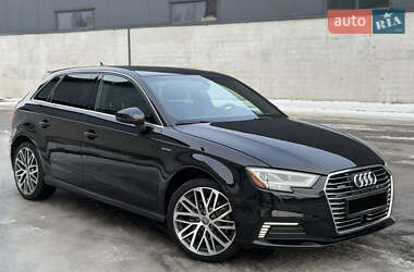 Хетчбек Audi A3 2018 в Києві