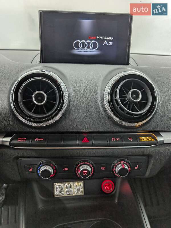 Хэтчбек Audi A3 2016 в Борщеве
