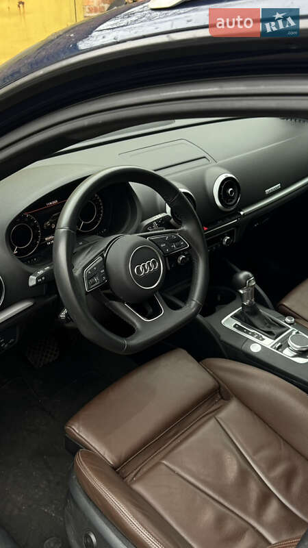 Хэтчбек Audi A3 2018 в Черкассах
