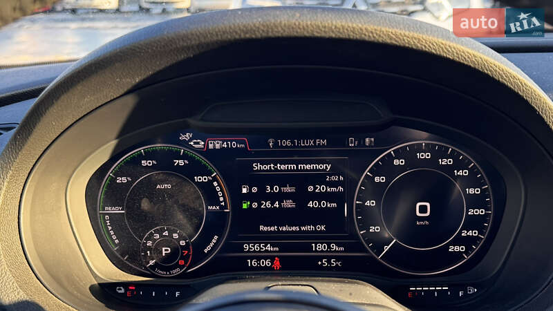 Хэтчбек Audi A3 2018 в Черкассах