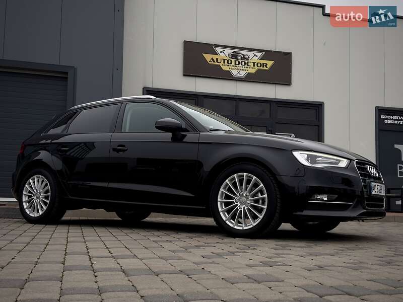 Хетчбек Audi A3 2015 в Мукачевому фото 3 Хетчбек Audi A3 2015 в Мукачевому