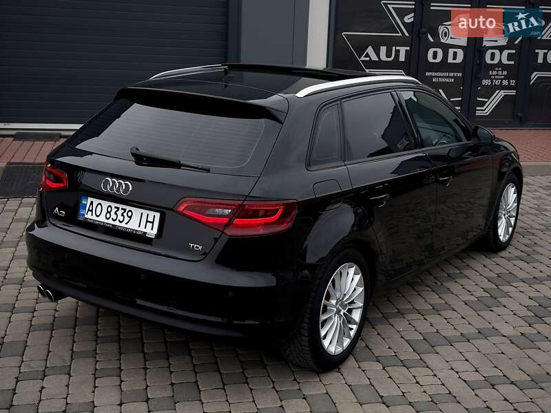 Хетчбек Audi A3 2015 в Мукачевому фото 39 Хетчбек Audi A3 2015 в Мукачевому