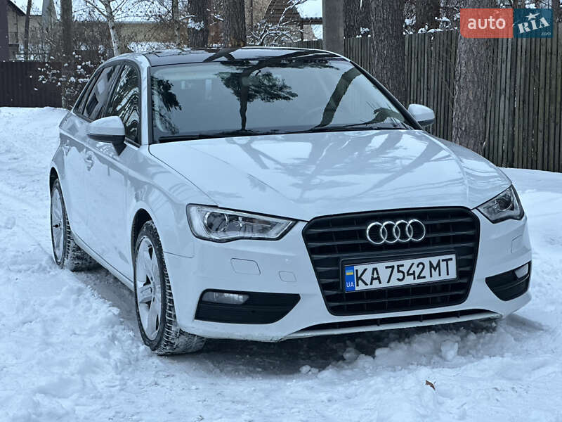 Хэтчбек Audi A3 2015 в Киеве фото 11 Хэтчбек Audi A3 2015 в Киеве