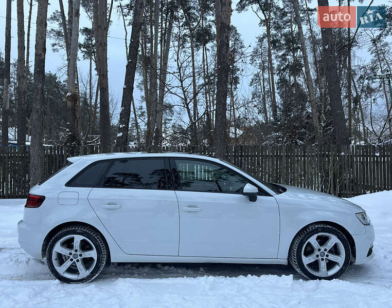 Хэтчбек Audi A3 2015 в Киеве фото 20 Хэтчбек Audi A3 2015 в Киеве