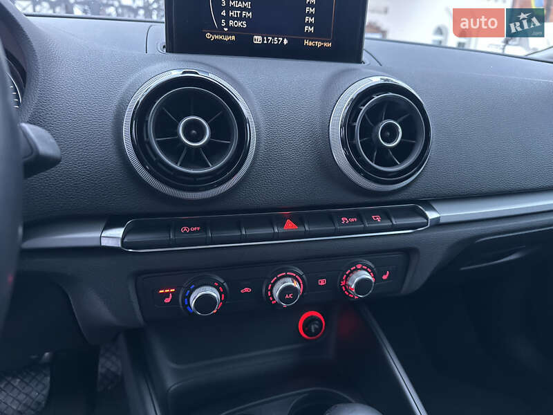 Хэтчбек Audi A3 2015 в Киеве фото 62 Хэтчбек Audi A3 2015 в Киеве