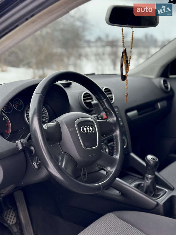 Хетчбек Audi A3 2005 в Буську