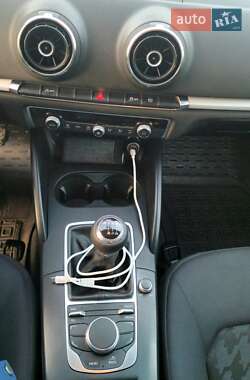 Хэтчбек Audi A3 2013 в Одессе