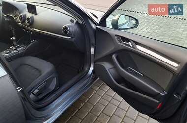 Хэтчбек Audi A3 2013 в Одессе