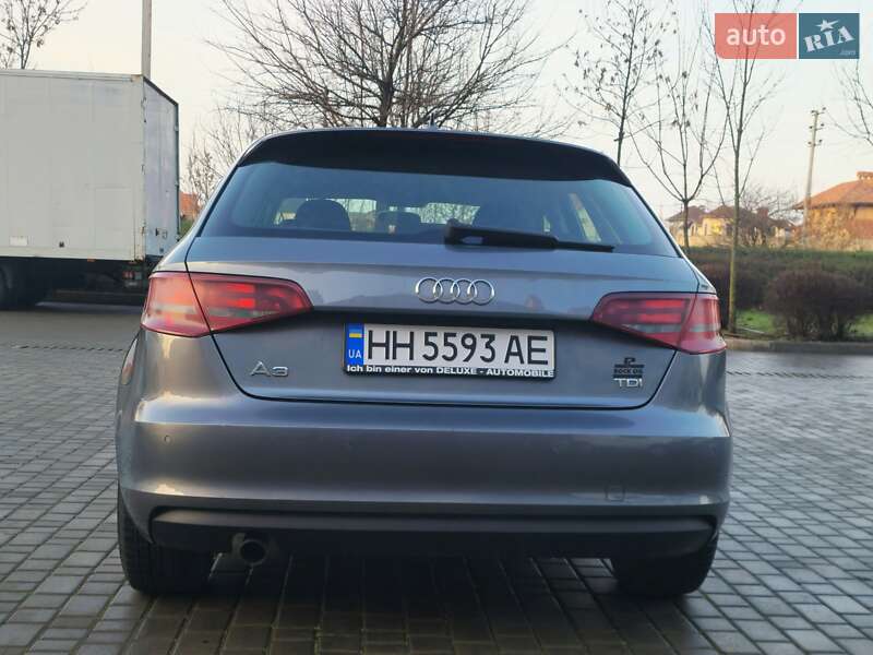 Хэтчбек Audi A3 2013 в Одессе