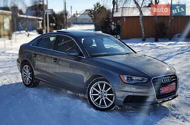 Седан Audi A3 2015 в Ровно