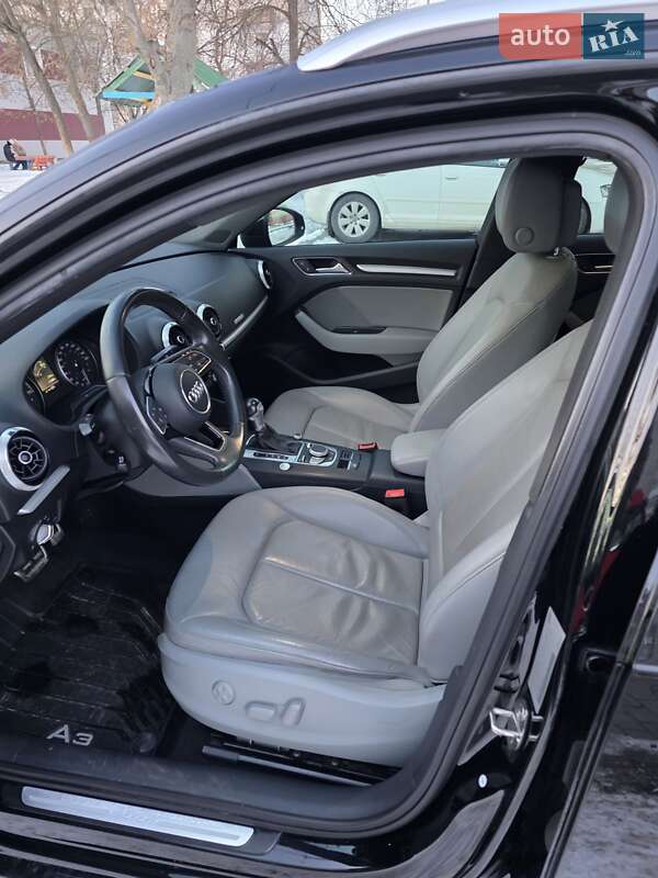 Хэтчбек Audi A3 2017 в Ковеле