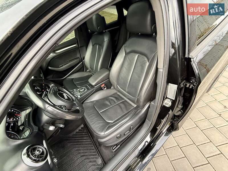 Седан Audi A3 2016 в Одессе