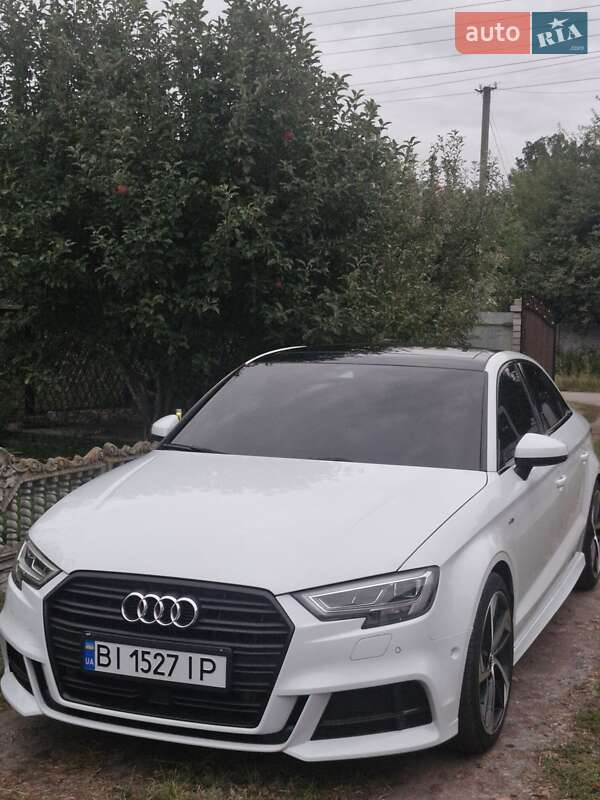 Седан Audi A3 2020 в Полтаві