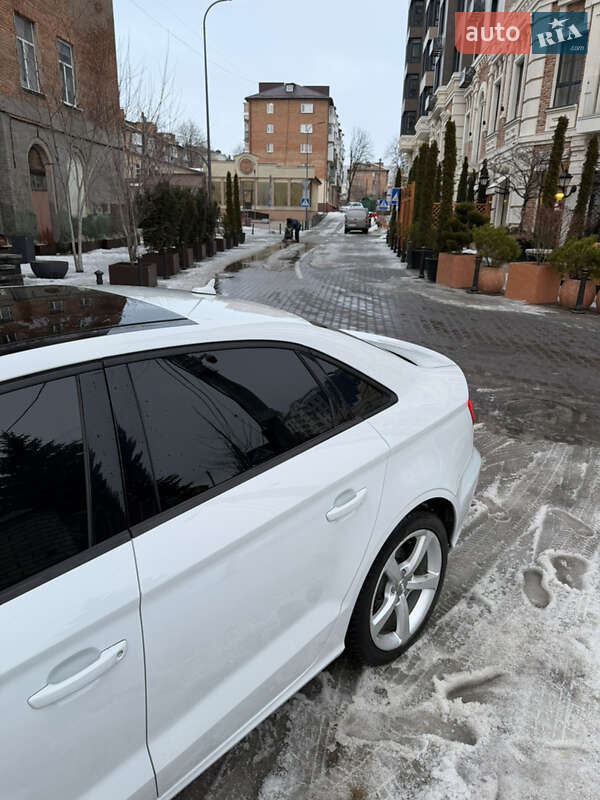 Седан Audi A3 2015 в Білій Церкві