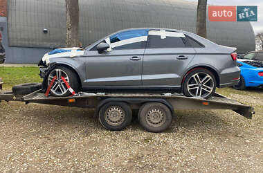 Седан Audi A3 2017 в Киеве