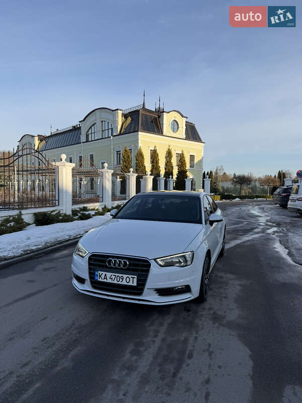 Седан Audi A3 2015 в Вінниці фото Седан Audi A3 2015 в Вінниці