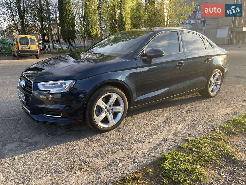 2016 Audi A3, VIN WAUAUGFF7H1028796:plate — фото 1 (autoria)
