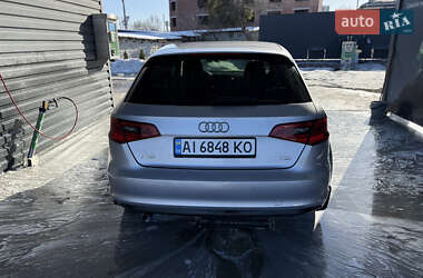 Хэтчбек Audi A3 2015 в Киеве