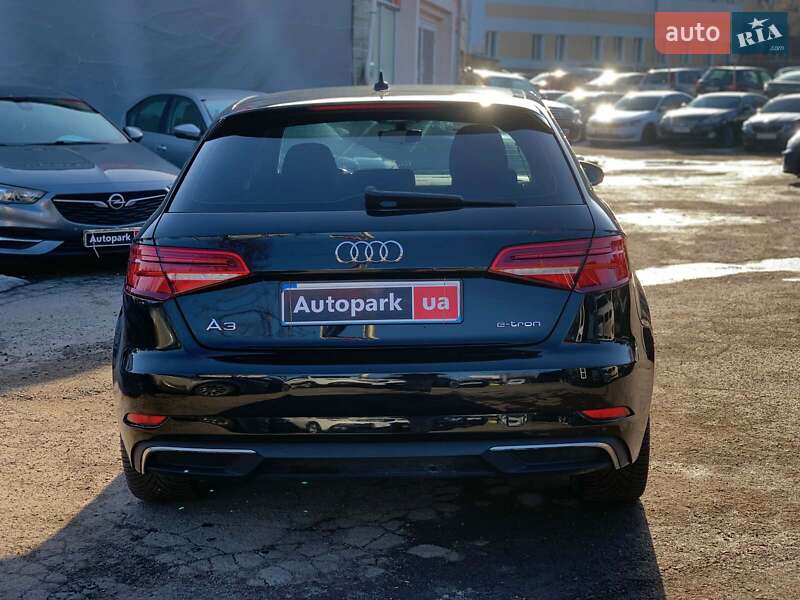 Хэтчбек Audi A3 2016 в Виннице