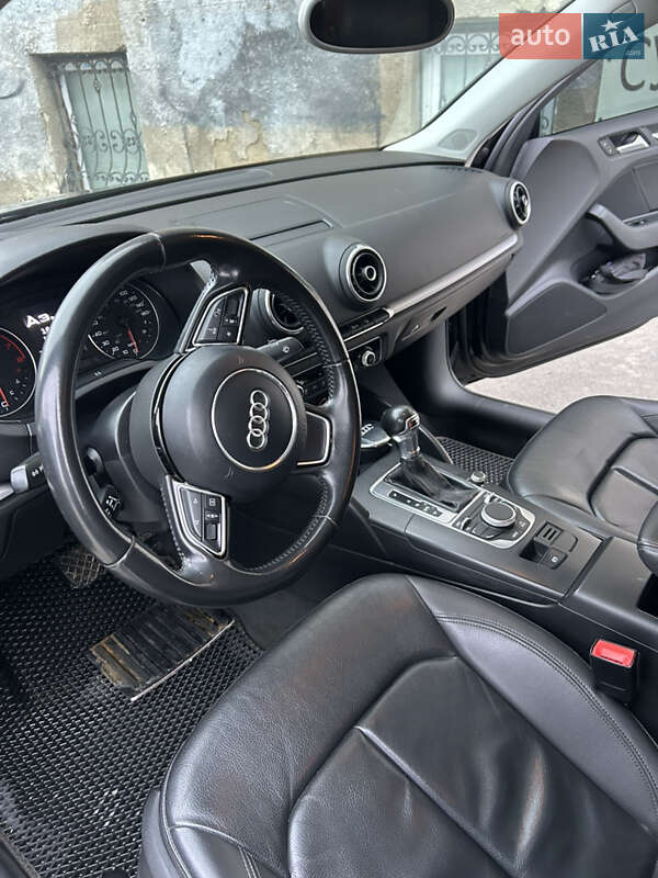 Седан Audi A3 2014 в Харькове
