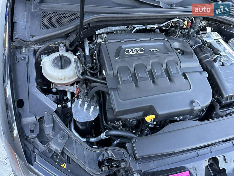 Седан Audi A3 2015 в Мукачевому фото 42 Седан Audi A3 2015 в Мукачевому