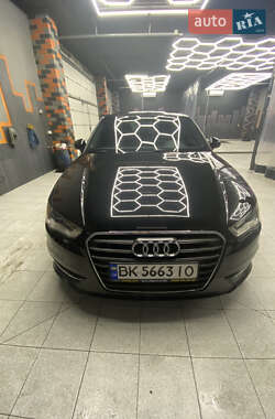 Седан Audi A3 2015 в Житомирі