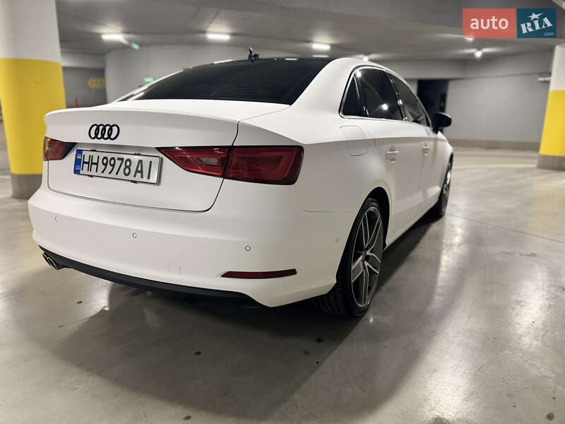 Седан Audi A3 2014 в Одесі