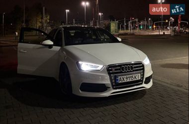 Седан Audi A3 2015 в Киеве