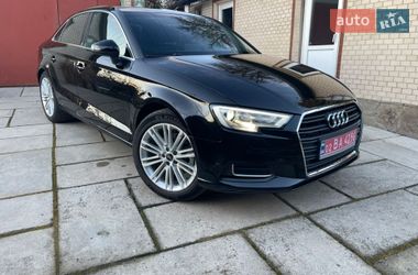 Седан Audi A3 2018 в Гнівані
