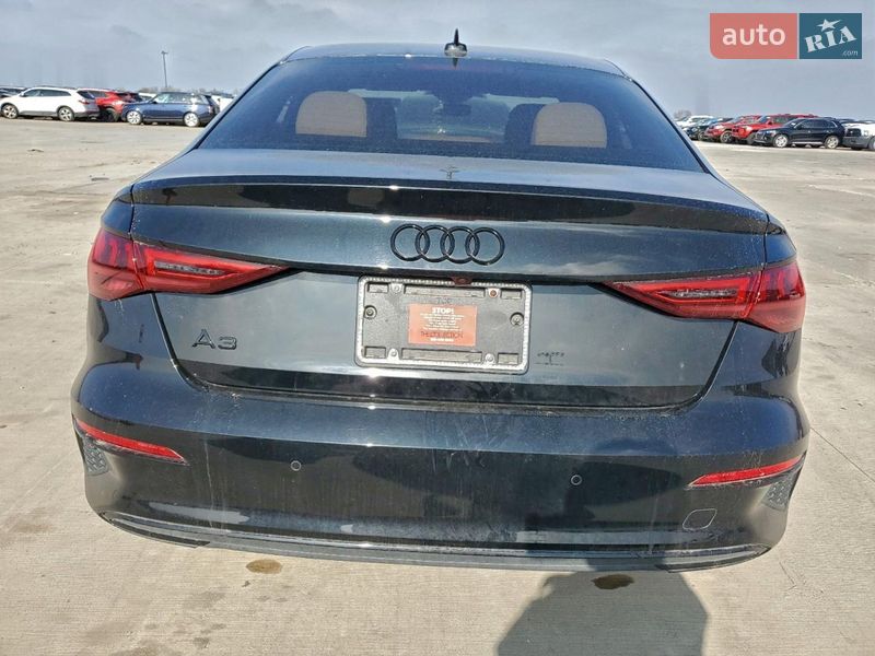Седан Audi A3 2023 в Ровно